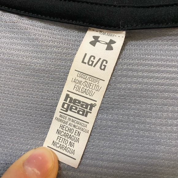 Under Armour Halifax Moosehead hockey athletic short sleeve shirt, size large - Picture 3 of 8